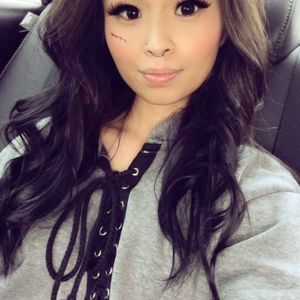 Meet your Posher, Vanny